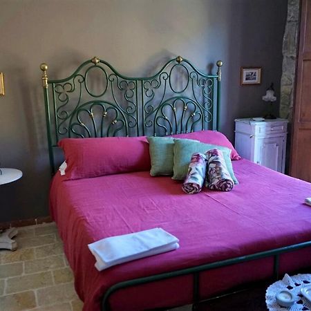 Borgo Manca Suite Сассо-ди-Кастальда Экстерьер фото
